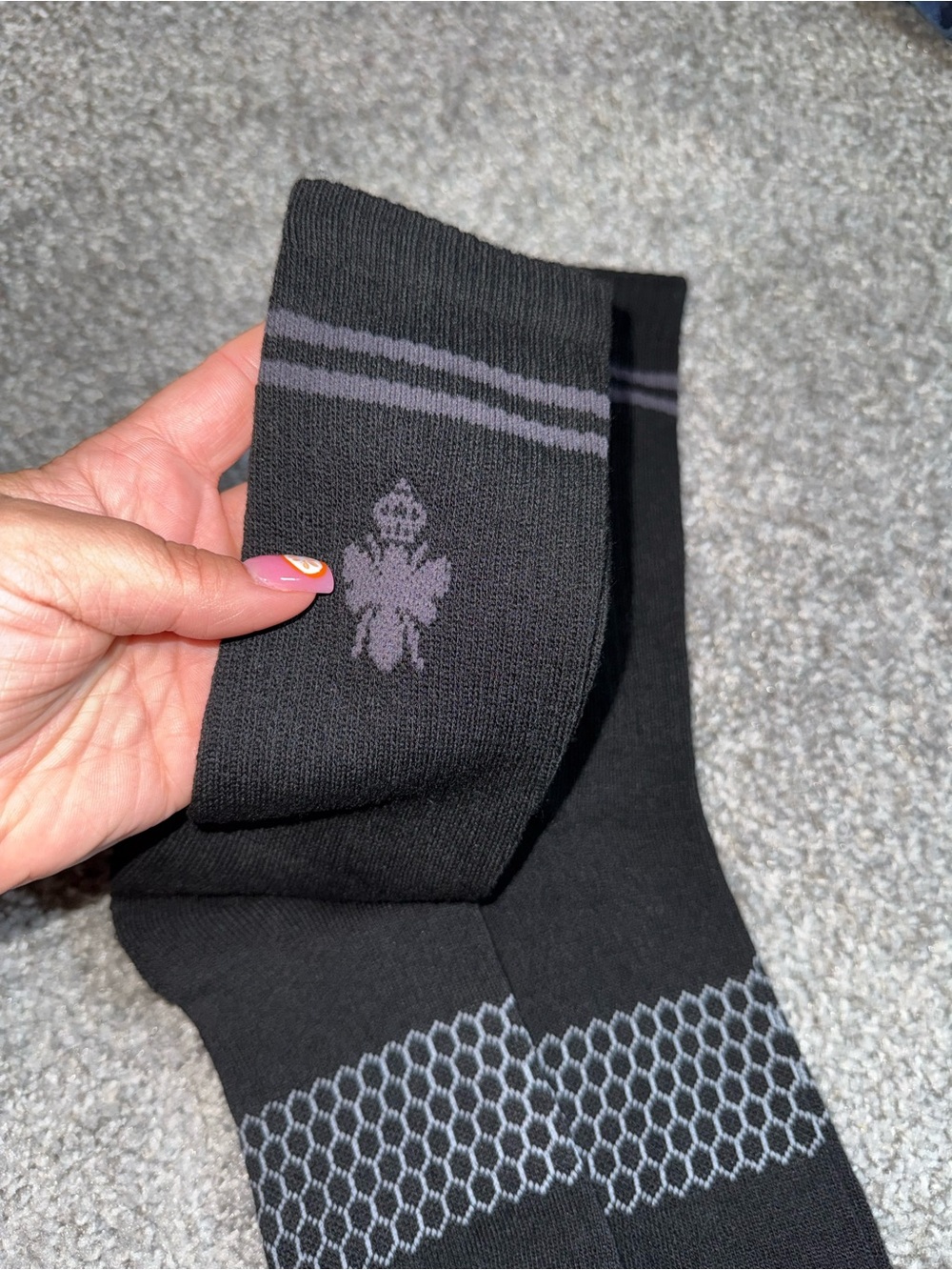 Bombas Honeycomb 2-Pack Crew Calf Socks Size Medium Brand New Unisex Blk 2-Pairs - Picture 4 of 5